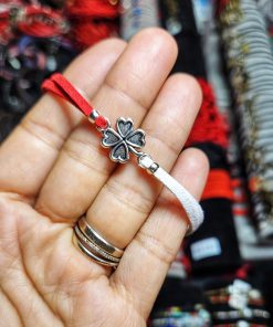 Alternative view of Martisor Bratara Trifoi cu patru foi, din piele intoarsa eco lucrata manual by Wild Bracelets