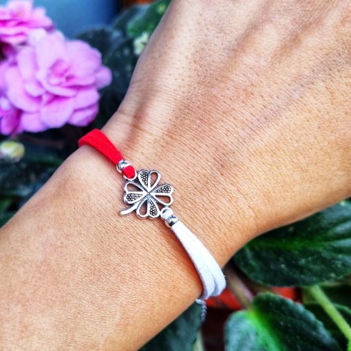 Martisor Bratara Trifoi cu patru foi stilizat, din piele intoarsa eco lucrata manual by Wild Bracelets - imagine 2